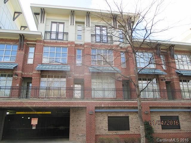1st image of 1101 W 1st St #404