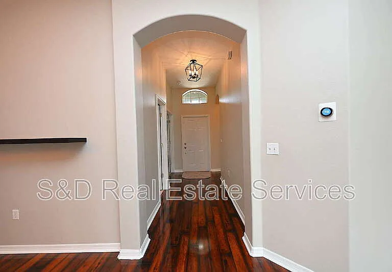 7147 Cedarcrest Blvd — Photo 13