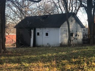 1228 Winchester Ave, Kansas City, MO 64126