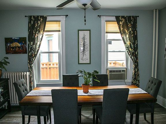 Formal dining room