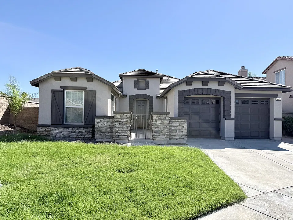 3005 Cat Tail Ct