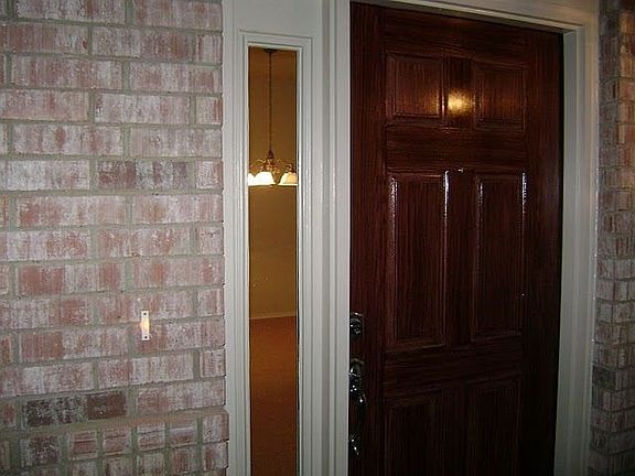 2nd image of 2225 Canterbury Park Dr