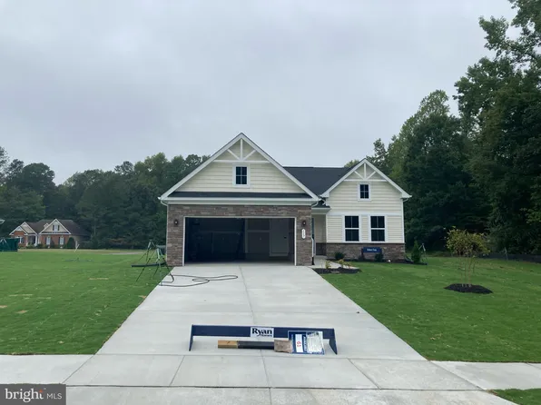 117 Braxton Way, Kilmarnock, VA 22482