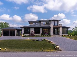 6 Shakespeare Rd, Hamilton, ON L9H7R5