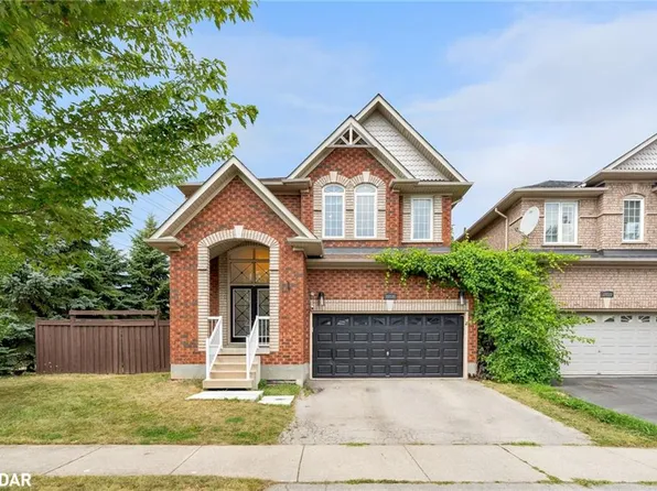 1059 McClenahan Cres, Milton, ON L9T 6W6