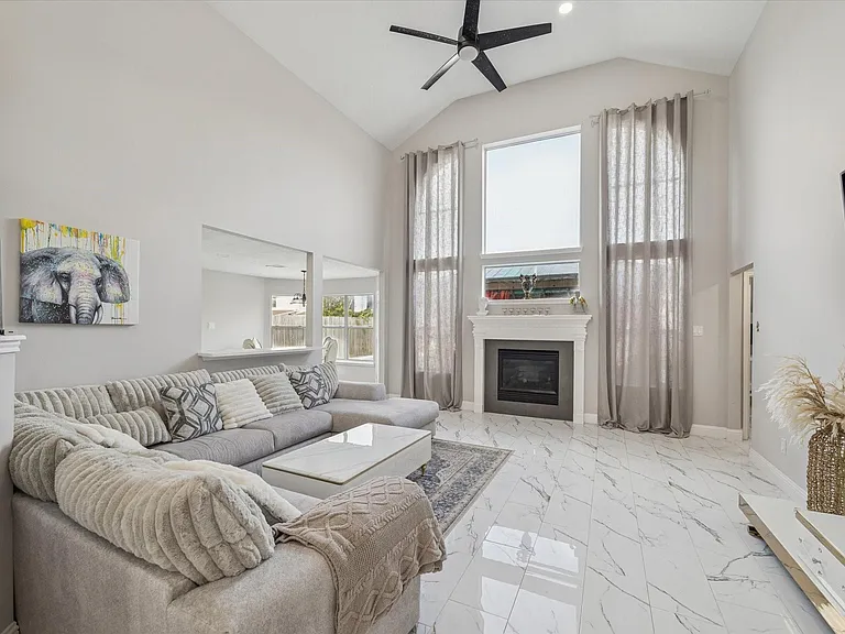 11306 Avon Pl — Photo 9