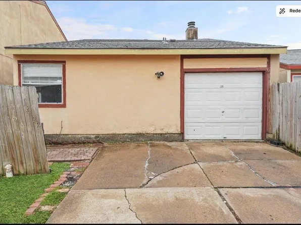 12329 Ridgeside Dr, Houston, TX 77072