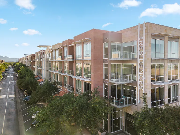 5315 & 5355 E High St — Photo 12