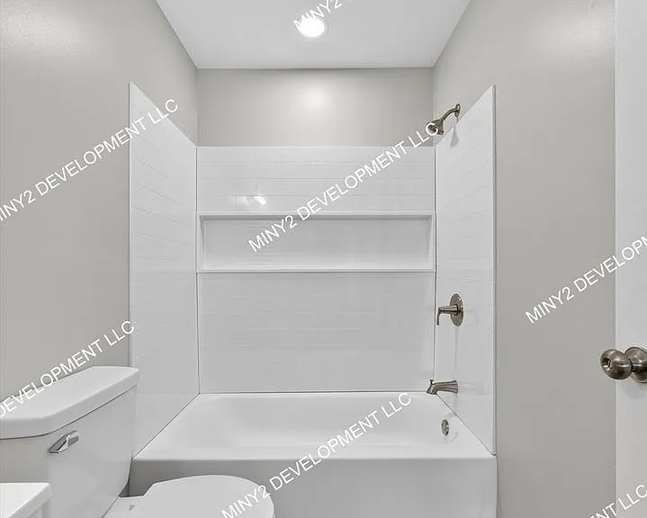 12862 Georgiana Ave — Photo 18