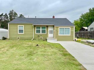 1833 S Ridgewood Dr, Wichita, KS 67218