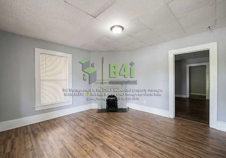 1240 Rocky Creek Rd — Photo 4