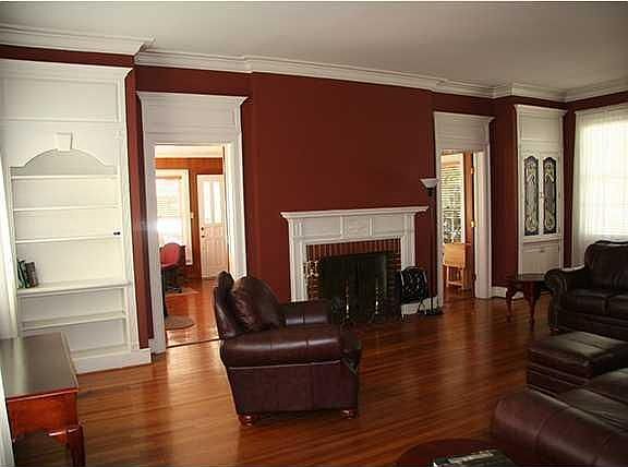 4th image of 103 Edwards St