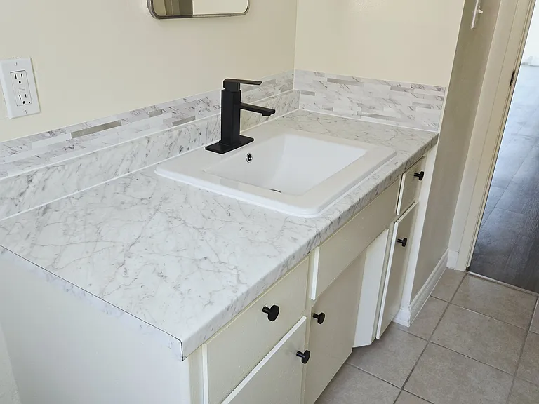 526 S Saint Andrews Pl #28 — Photo 50