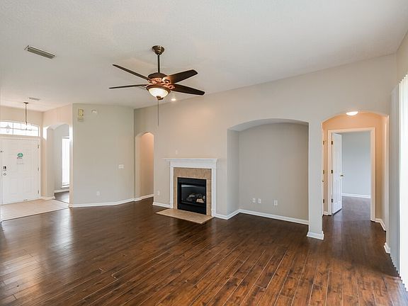 4th image of 2301 Bluegill Ct