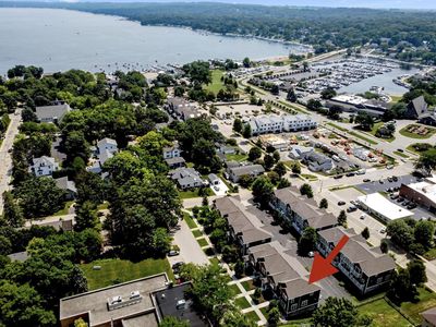 165 Second AVENUE, Fontana, WI, 53125