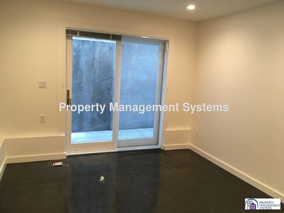 5th image of 1549 Franklin St #A