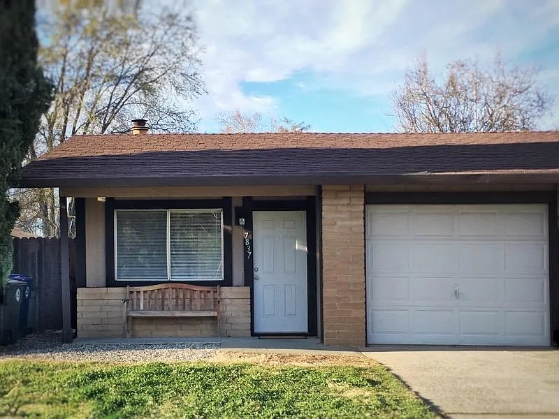 7837 Sun Hill Dr photo 1