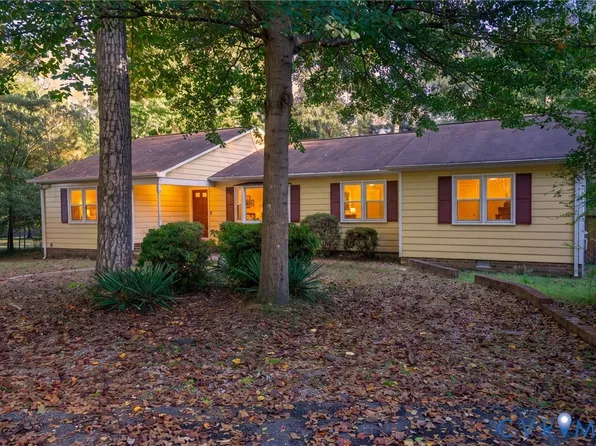 4003 Somer Lane Cir, Chester, VA 23831