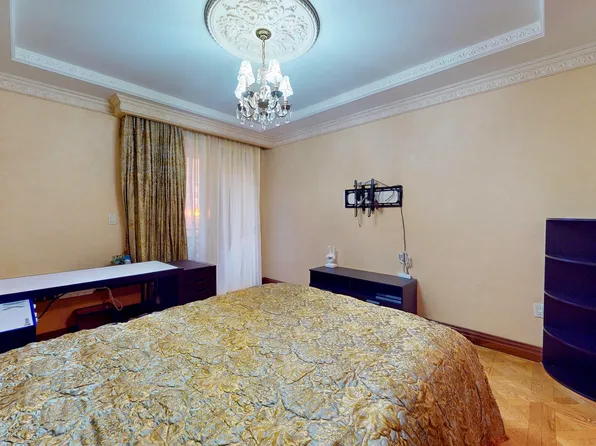 120 Oceana Drive West image 25 of 37