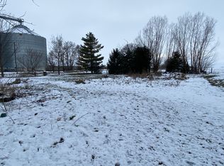 310 Bodman St, Milmine, IL 61855