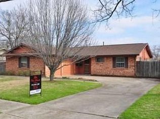 214 Rockaway Dr, Duncanville, TX 75116