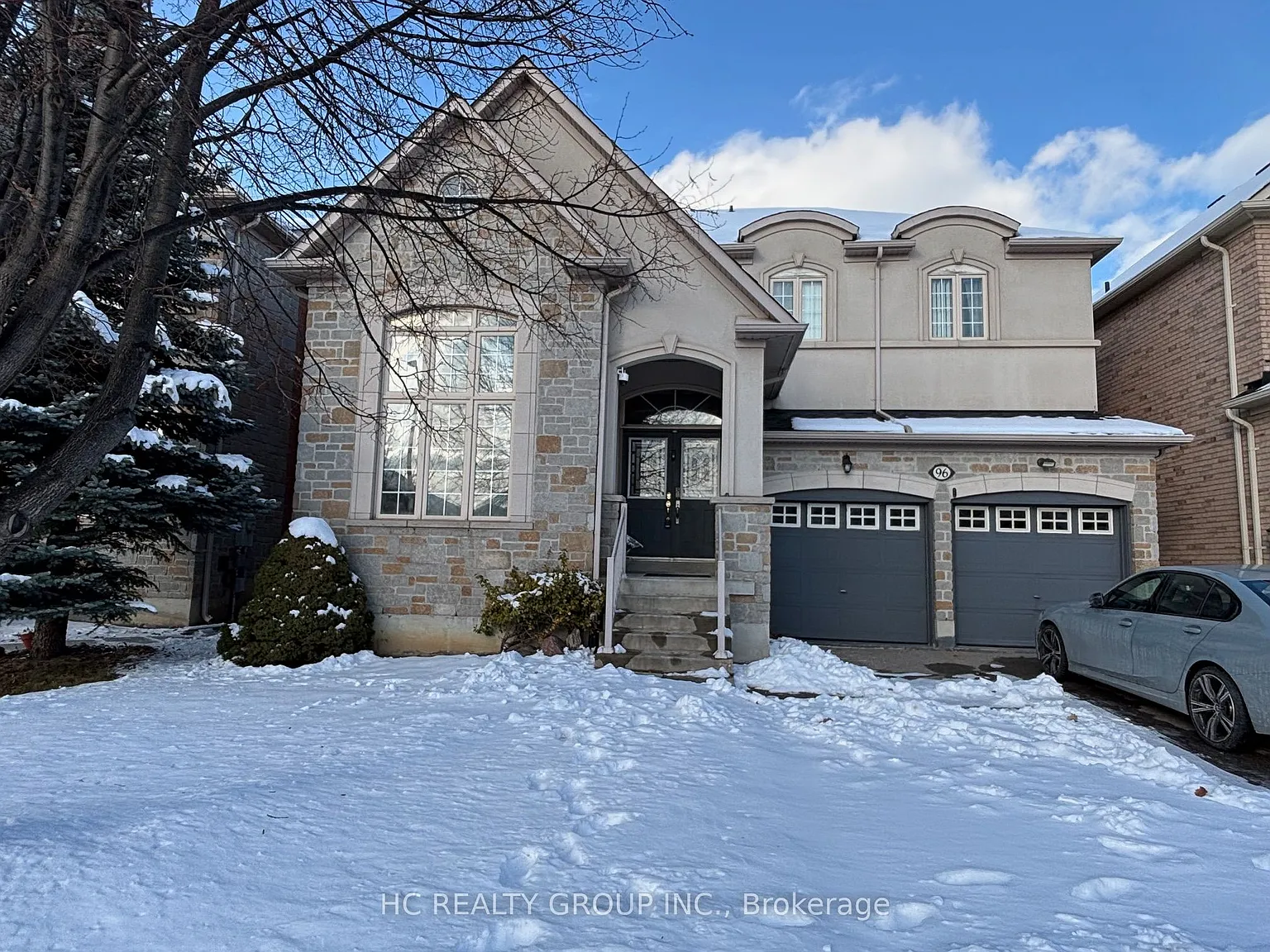 96 Morisot Ave photo 1