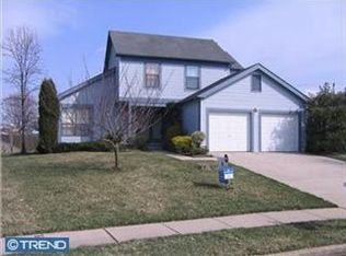 8 Apple Tree Ct, Glassboro, NJ 08028