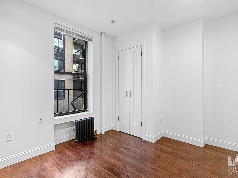 176 E 85th St #2B — Photo 6