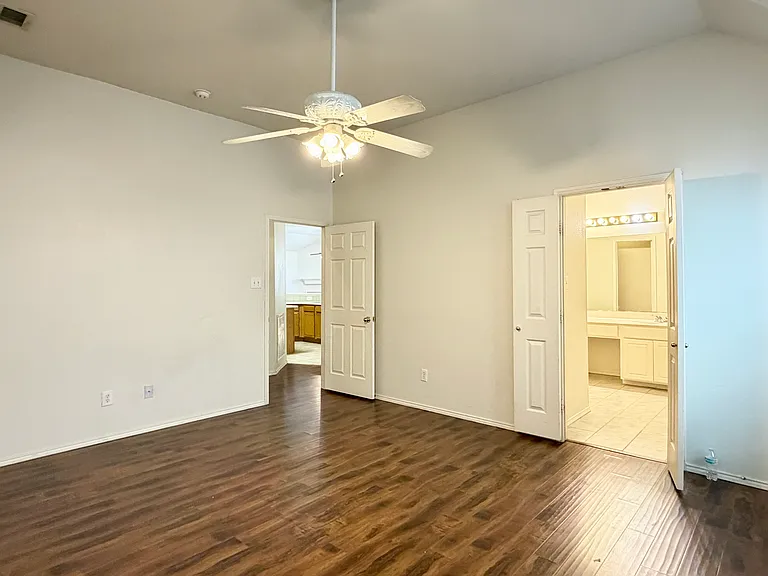 5809 Pine Meadow Ln — Photo 14
