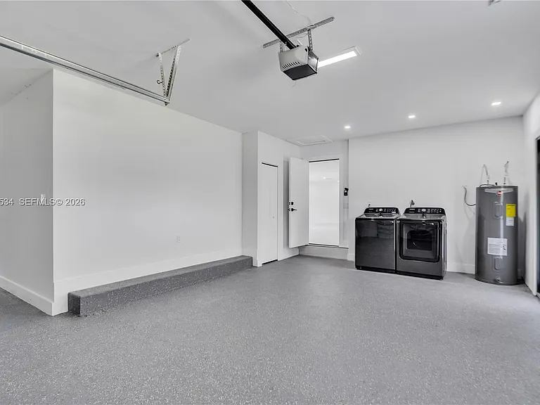 17680 SW 54th St — Photo 13