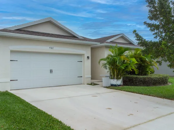 5365 Oakland Lake Circle, Fort Pierce, FL 34951