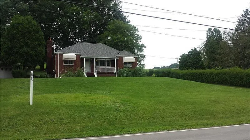 865 Manifold Rd photo 1