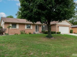 61195 Shirley Ave, South Bend, IN 46614