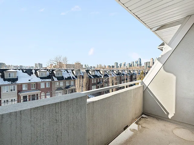 2422 Erlton St SW — Photo 10