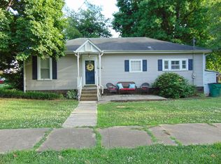 205 Mulberry St, Tuscumbia, AL 35674