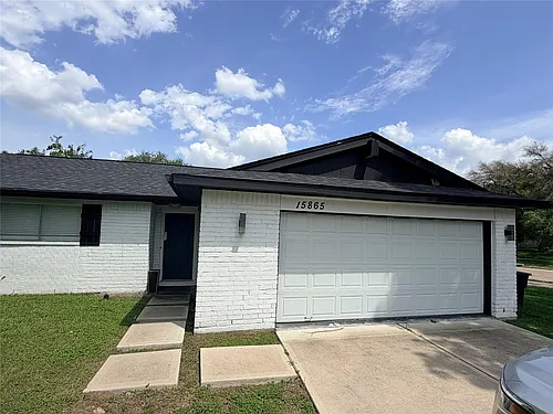 15865 Ridgeroe Ln Photo 1