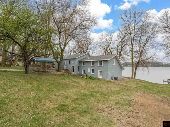 26752 Sioux Trl, Madison Lake, MN 56063