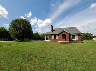 4207 Section House Rd, Hickory, NC 28601