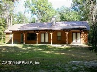 121 Sapp Rd, Florahome, FL 32140