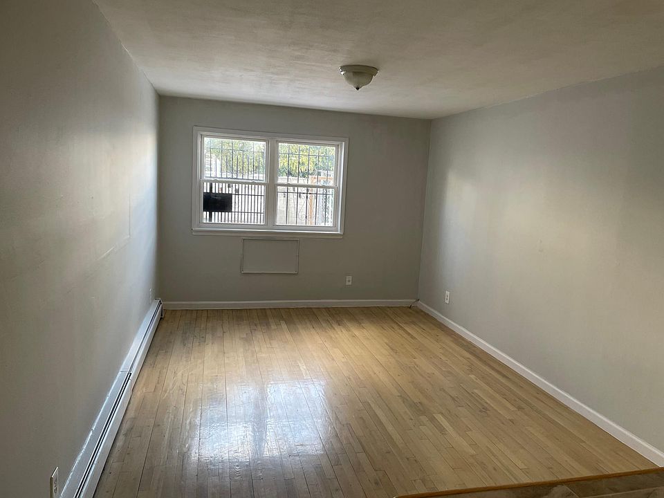 1st image of 86-00 143rd St