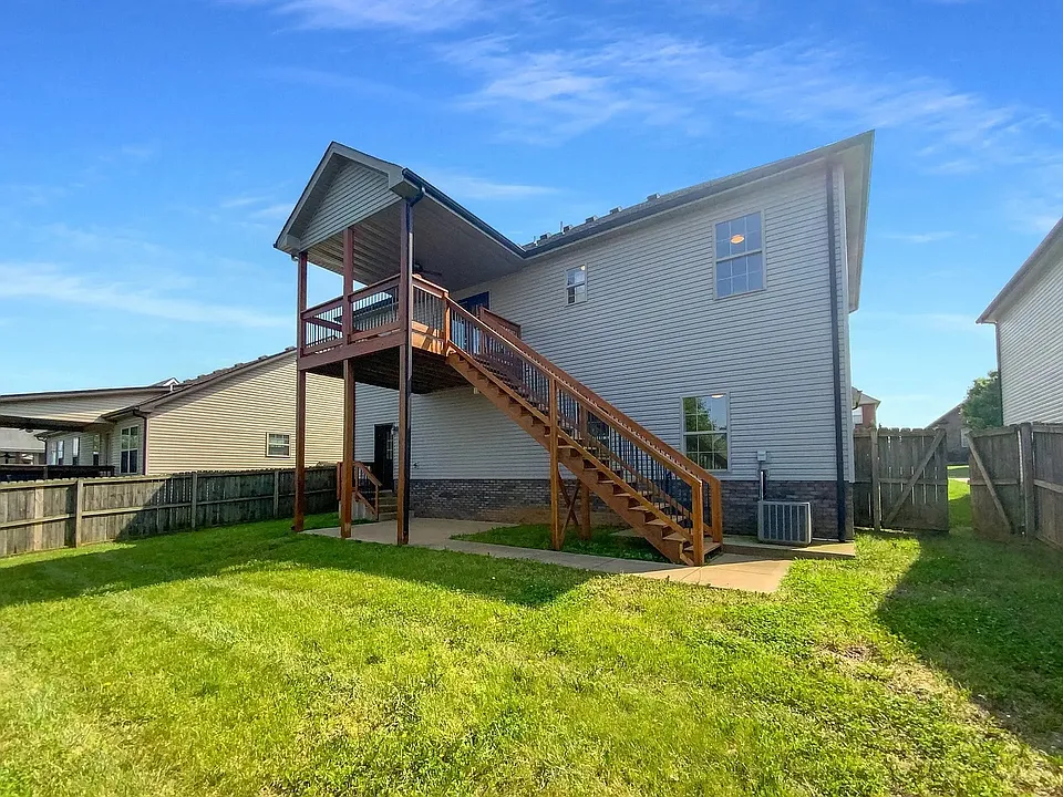 1575 Cobra Ln