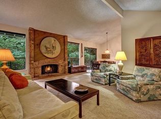 2006 180th Ct NE, Redmond, WA 98052