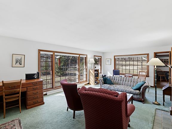 5th image of 30W030 Schick Rd