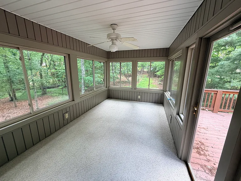 106 Fairhaven Dr — Photo 7