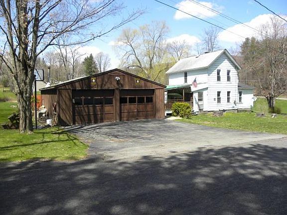 3rd image of 197 Old Prospect Ave