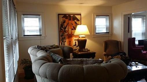 3rd image of 1050 Kimball Ave