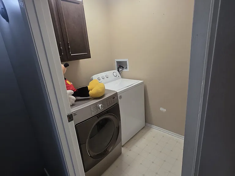 200 Lodge Dr #802 — Photo 9