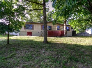 538 Cedar Ln, Rockaway Beach, MO 65740