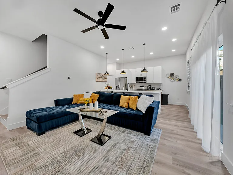 7344 Amour Vallon Pl — Photo 10