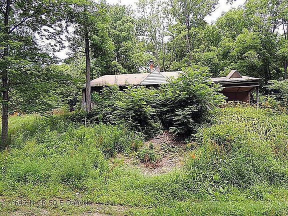 2nd image of 642 N County Road 50